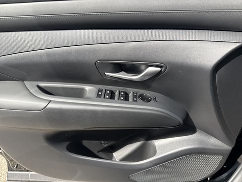 Used 2026 Hyundai Tucson SEL FWD image 9