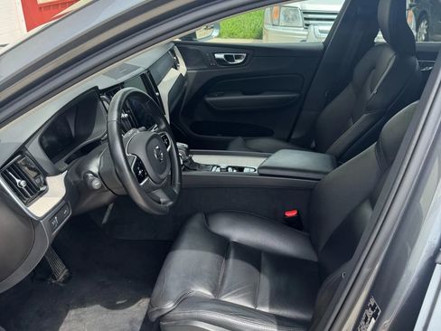 Used 2020 Volvo XC60 T6 Inscription image 5