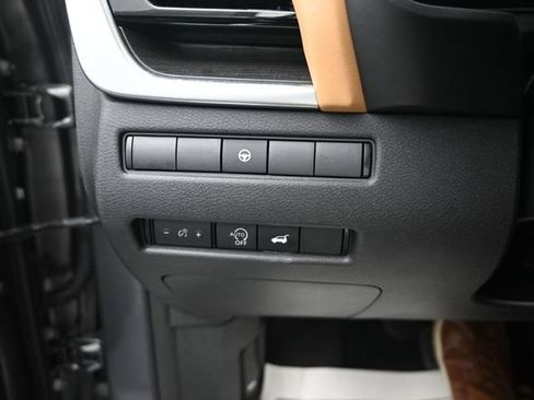 Used 2023 Nissan Rogue Platinum AWD/4WD image 29