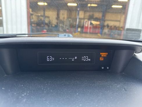 Used 2014 Subaru Crosstrek 2.0i Premium image 16