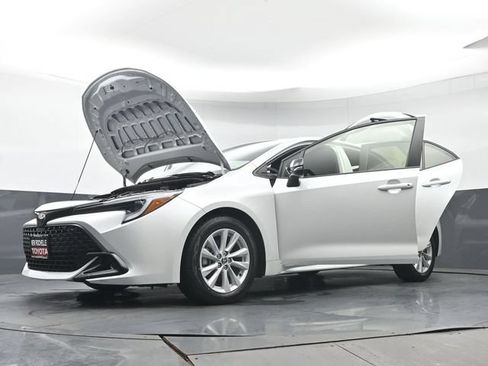 Certified 2026 Toyota Corolla SE FWD image 47