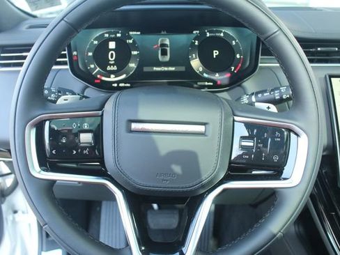 New 2026 Land Rover Range Rover Sport SE image 17