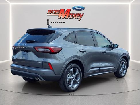 Used 2023 Ford Escape ST-Line Select w/ Tech Pack #2 AWD/4WD image 4
