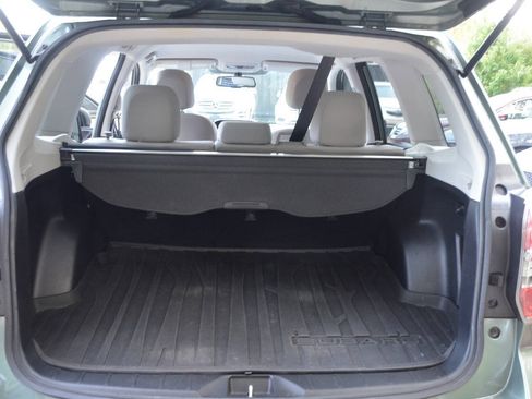 Used 2016 Subaru Forester 2.5i w/ Popular Package #1 AWD/4WD image 12