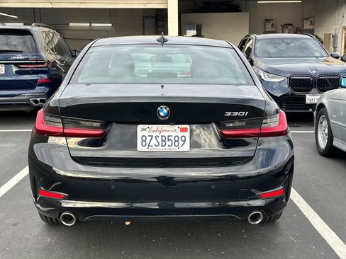 Certified 2022 BMW 330i Sedan w/ Convenience Package image 5