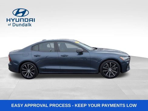 Used 2023 Volvo S60 T8 Plus image 9