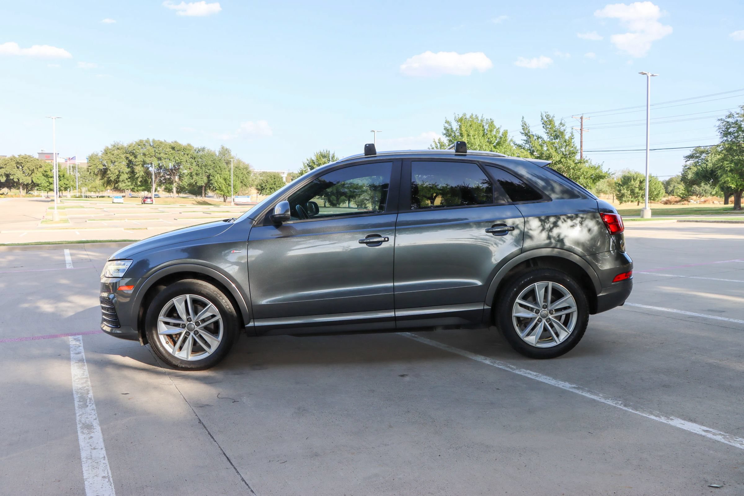 Used 2018 Audi Q3 2.0T Premium FWD image 4