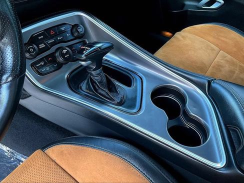 Used 2022 Dodge Challenger R/T Scat Pack w/ Plus Package RWD image 16