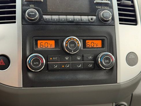 Used 2013 Nissan Frontier SV w/ SV Value Truck Pkg RWD image 22