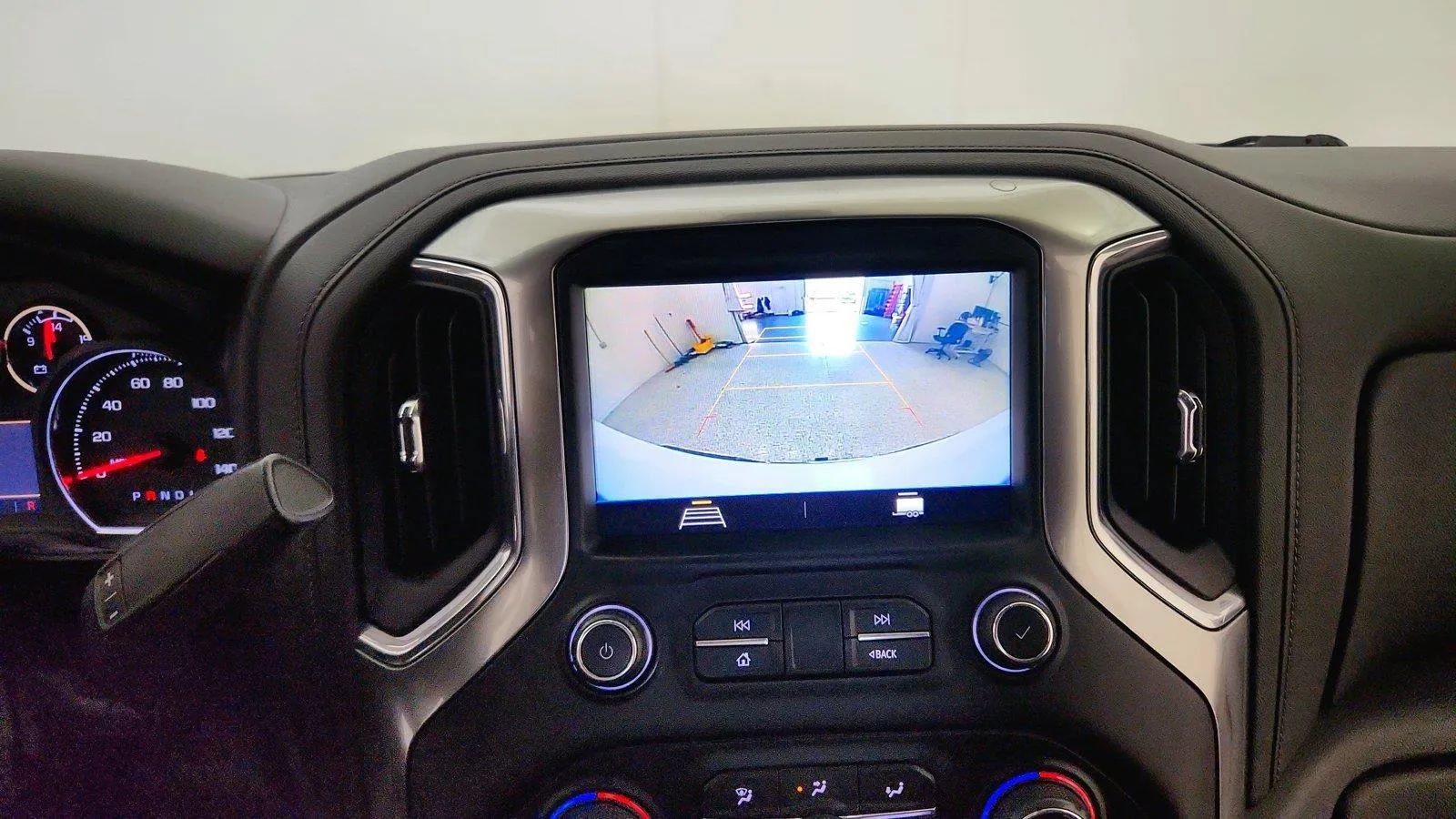 Used 2020 Chevrolet Silverado 1500 LT w/ All-Star Edition AWD/4WD image 21