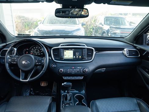 Used 2018 Kia Sorento SX AWD/4WD image 16