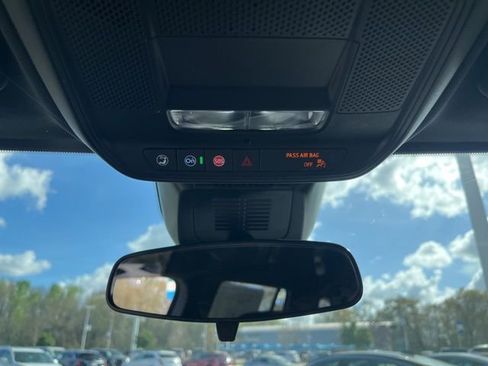 New 2026 Chevrolet Equinox LT image 31