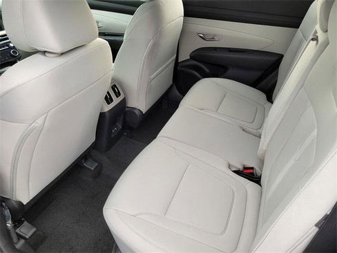 New 2026 Hyundai Tucson SEL image 16