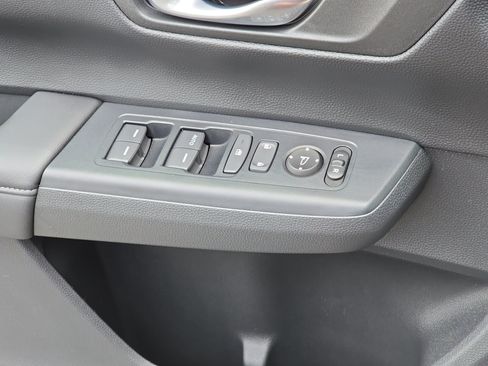 Used 2024 Honda CR-V LX image 27