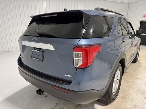 Certified 2020 Ford Explorer XLT image 6