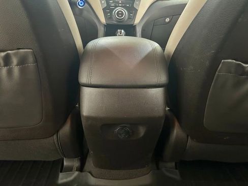 Used 2018 Hyundai Santa Fe Sport 2.0T FWD image 20