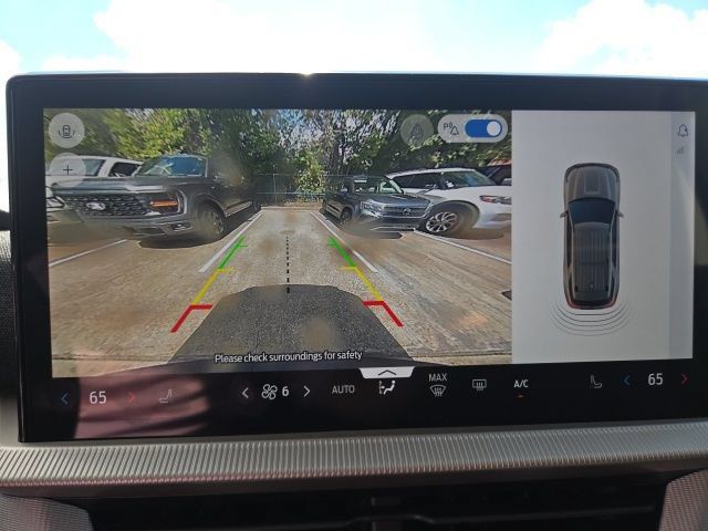 Used 2026 Ford Explorer Active w/ Active Comfort Package RWD image 12