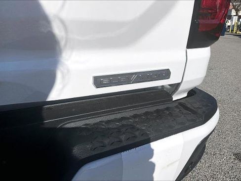 New 2026 GMC Canyon Elevation w/ Convenience Package image 12