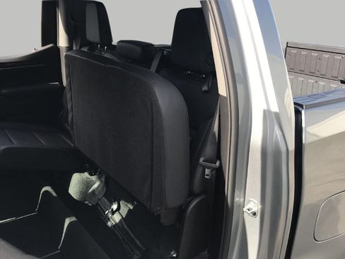 Used 2025 GMC Sierra 1500 SLT AWD/4WD image 21