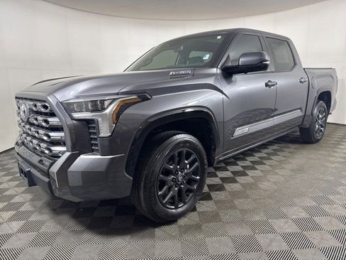 Used 2025 Toyota Tundra Platinum image 8
