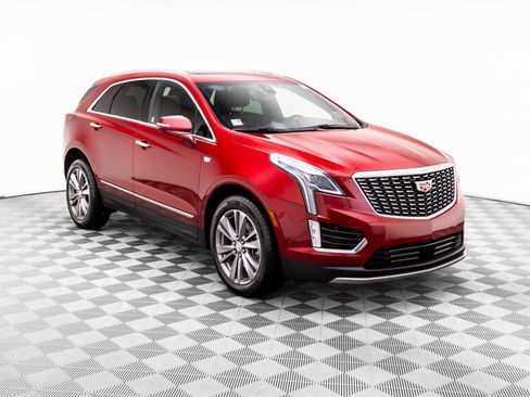 Certified 2026 Cadillac XT5 Premium Luxury w/ Driver Assist Package AWD/4WD image 8