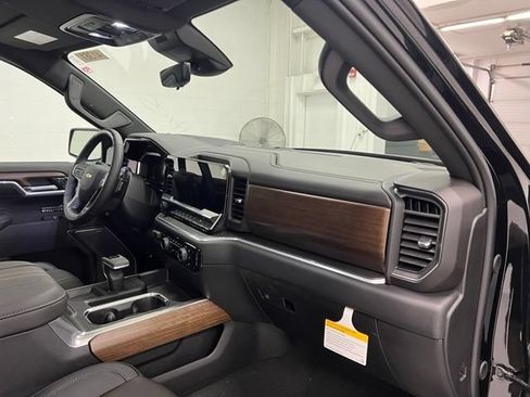 New 2026 Chevrolet Silverado 1500 High Country AWD/4WD image 23
