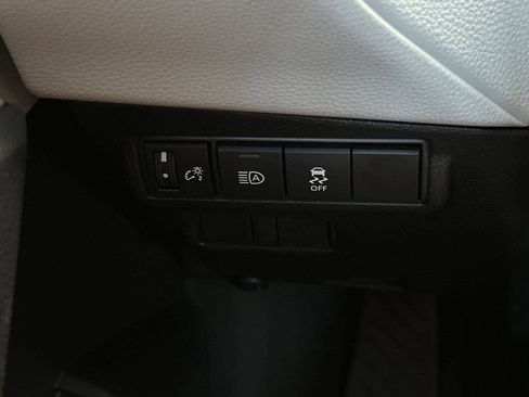 New 2026 Toyota Corolla Cross L FWD image 29