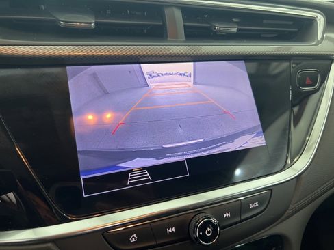 Used 2022 Buick Encore GX Essence image 13
