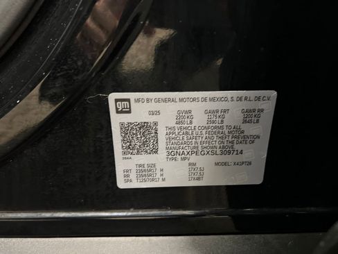 Certified 2025 Chevrolet Equinox LT image 28