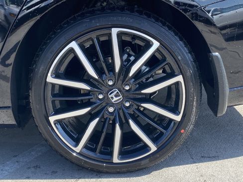 New 2026 Honda Accord Touring image 7