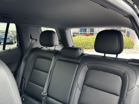 New 2026 Chevrolet Equinox LT w/ Convenience Package II image 27