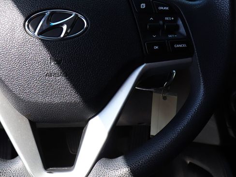 Used 2020 Hyundai Tucson SE FWD image 52