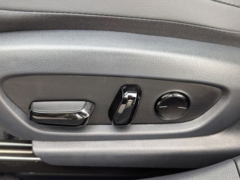 Certified 2025 Lexus ES 350 w/ Premium Package image 21