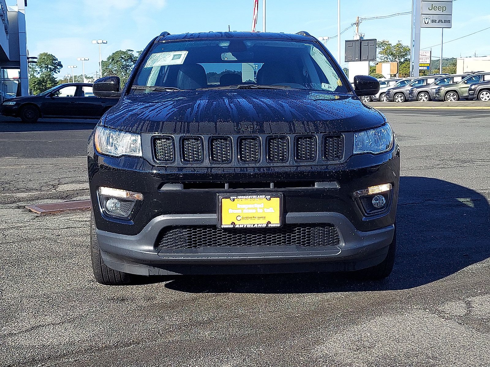 Used 2019 Jeep Compass Latitude AWD/4WD image 2