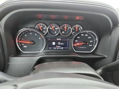 Used 2023 Chevrolet Silverado 2500 LTZ w/ LTZ Convenience Package image 11