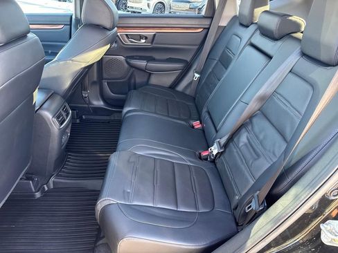 Used 2017 Honda CR-V Touring image 9