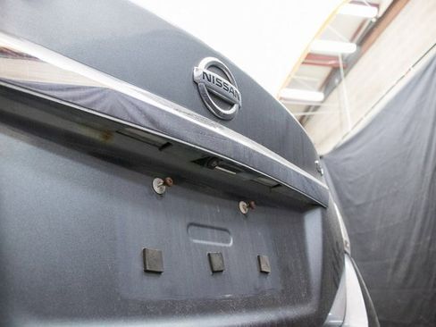 Used 2015 Nissan Altima 2.5 SV w/ Convenience Package image 13