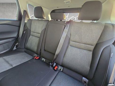 Used 2024 Nissan Rogue SV image 22