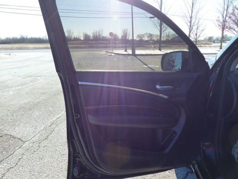 Used 2017 Acura MDX SH-AWD w/ Technology Package image 19