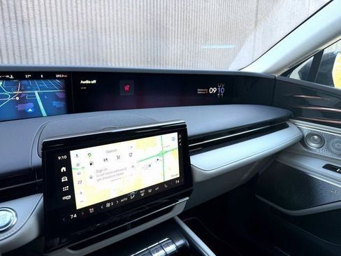 New 2026 Lincoln Nautilus Reserve image 32