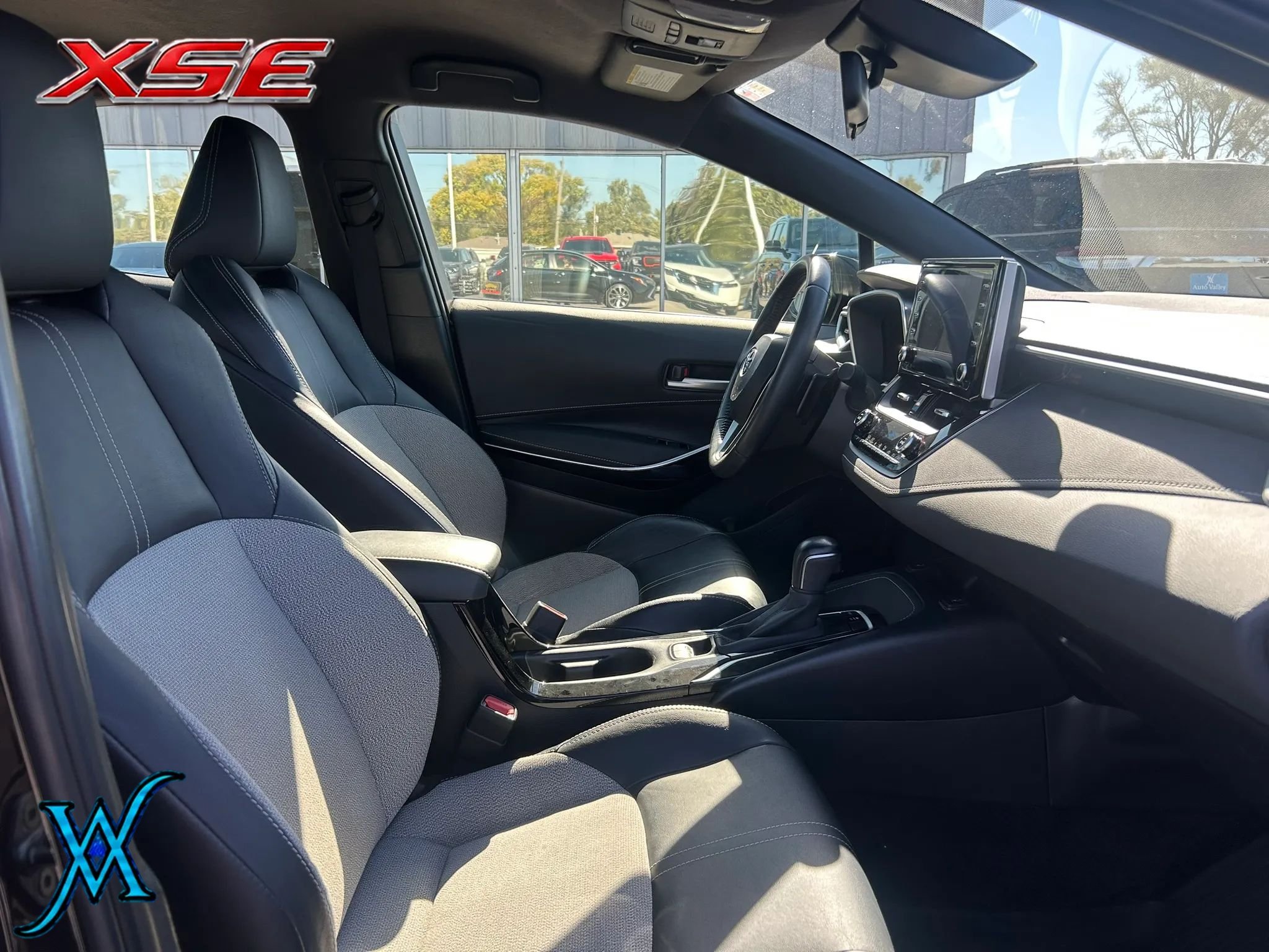 Used 2021 Toyota Corolla XSE FWD image 25
