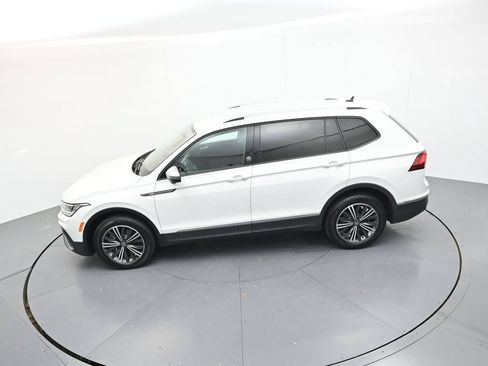 Used 2024 Volkswagen Tiguan Wolfsburg Edition FWD image 25