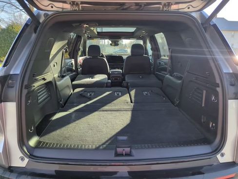 Used 2024 Chevrolet Traverse Z71 w/ Enhanced Driving Package image 37