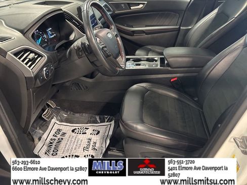 Used 2022 Ford Edge ST-Line w/ Cold Weather Package AWD/4WD image 10