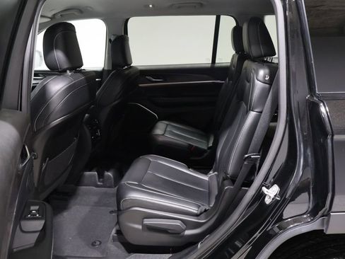 Certified 2022 Jeep Grand Cherokee L Limited image 18