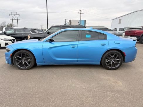 Used 2023 Dodge Charger SXT w/ Blacktop Package image 2