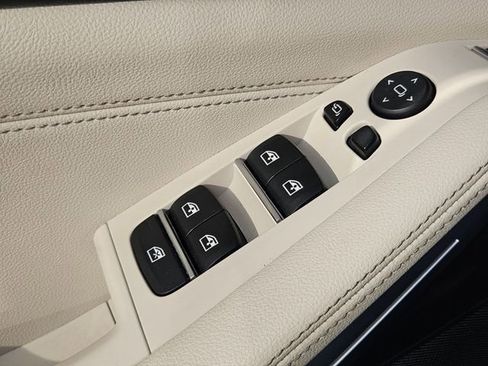 Used 2021 BMW X5 xDrive40i w/ Convenience Package image 26