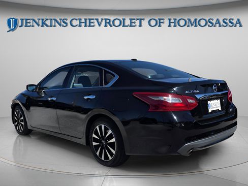 Used 2018 Nissan Altima 2.5 SV image 6