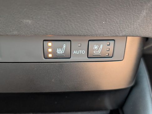 Certified 2024 Lexus ES 350 w/ Premium Package FWD image 12