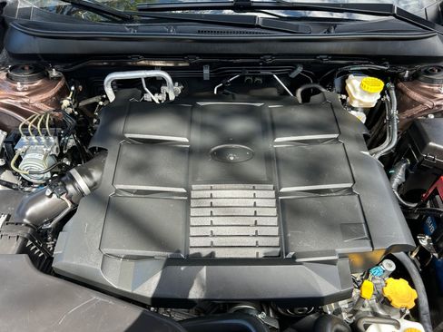 Used 2019 Subaru Outback 3.6R Limited AWD/4WD image 22